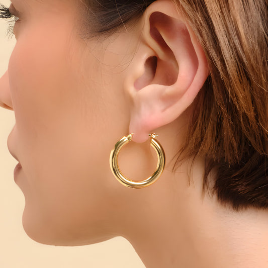 Essential Gold Huggie Hoop Earrings