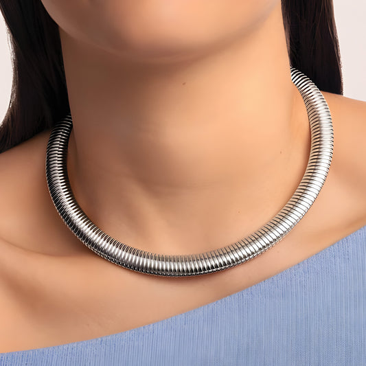 Silver Serpentine Collar Necklace
