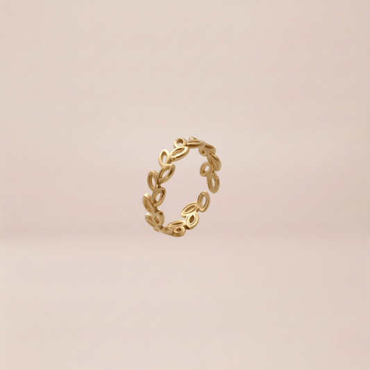 The Laurel Wreath Ring