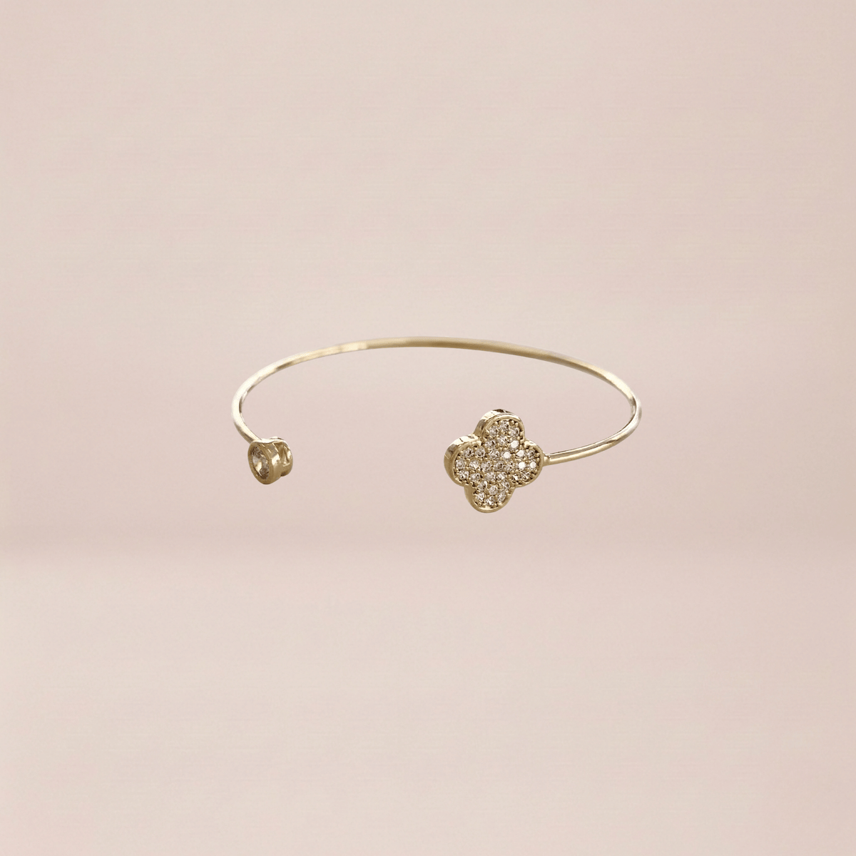 Clair Clover Bangle