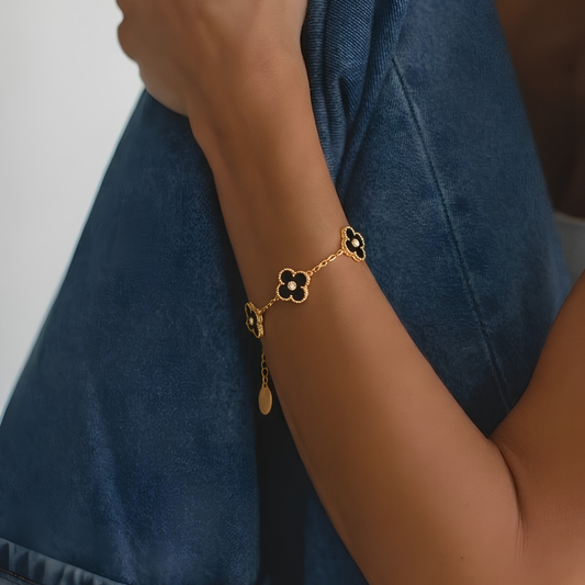 Noir Quatrefoil Bracelet