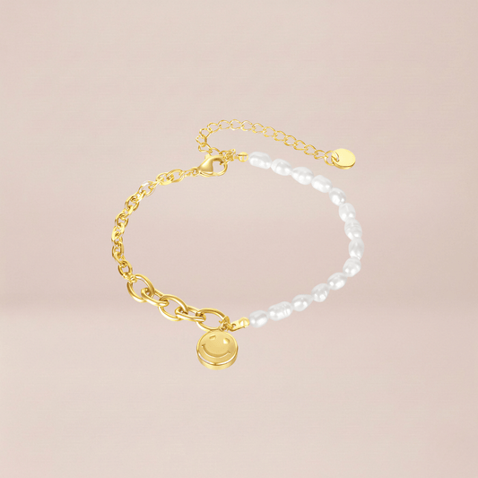 Smiley Pearl Half-Chain Bracelet