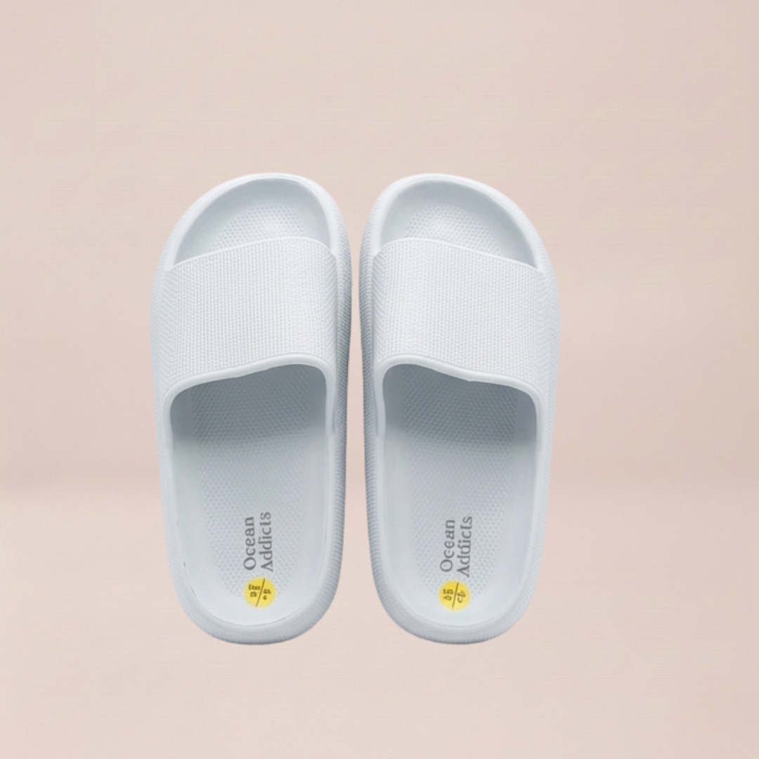 Iconic Beach Flip Flops