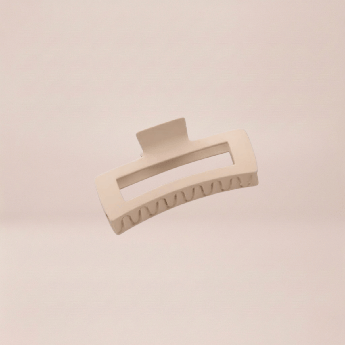 Matte Geometric Claw Clip