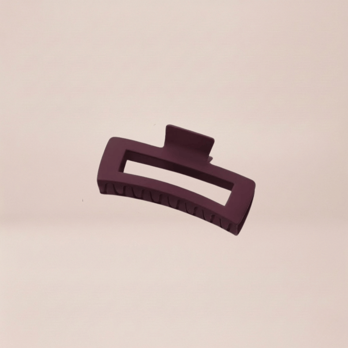 Matte Geometric Claw Clip