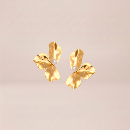 The Gilded Petal & Pearl Stud