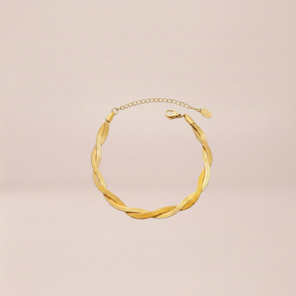 The Serpentine Gold Link Bracelet