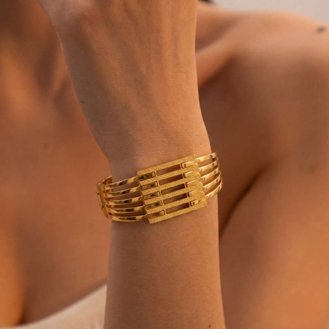 The Horizon Bar Cuff