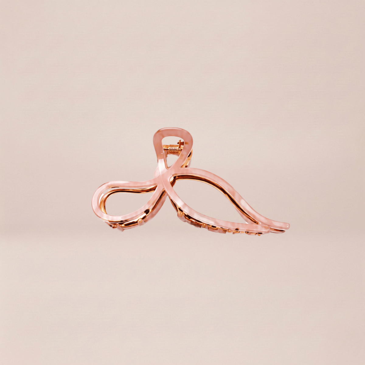 Sculptural Ribbon Claw Clip