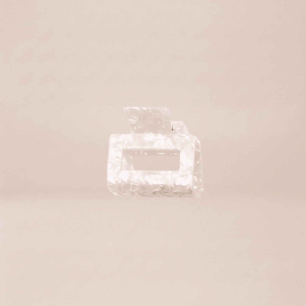 The Geometric Resin Square Claw Clip