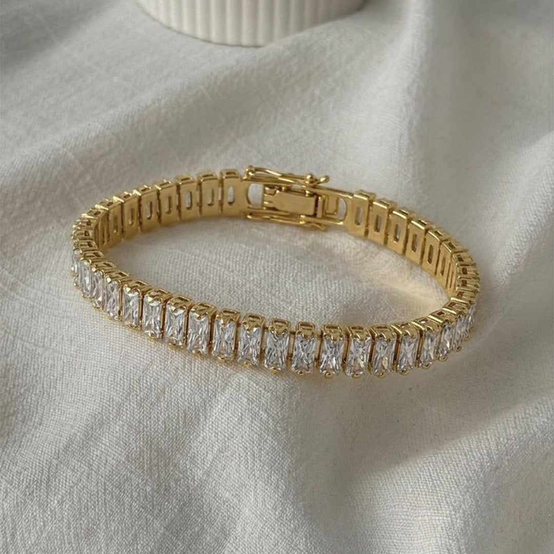 The Éclat Tennis Bracelet