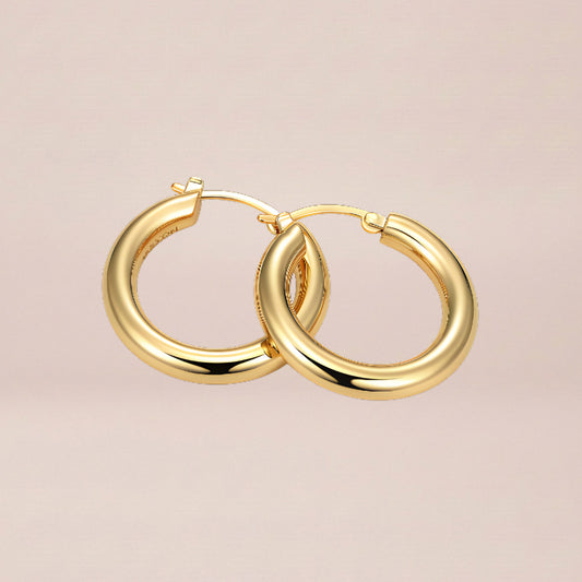 Essential Gold Huggie Hoop Earrings