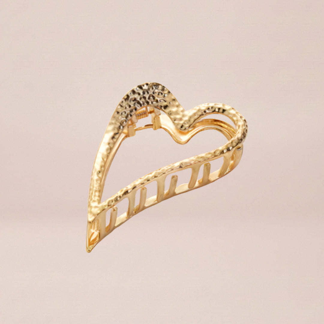 The Sweetheart Claw Clip