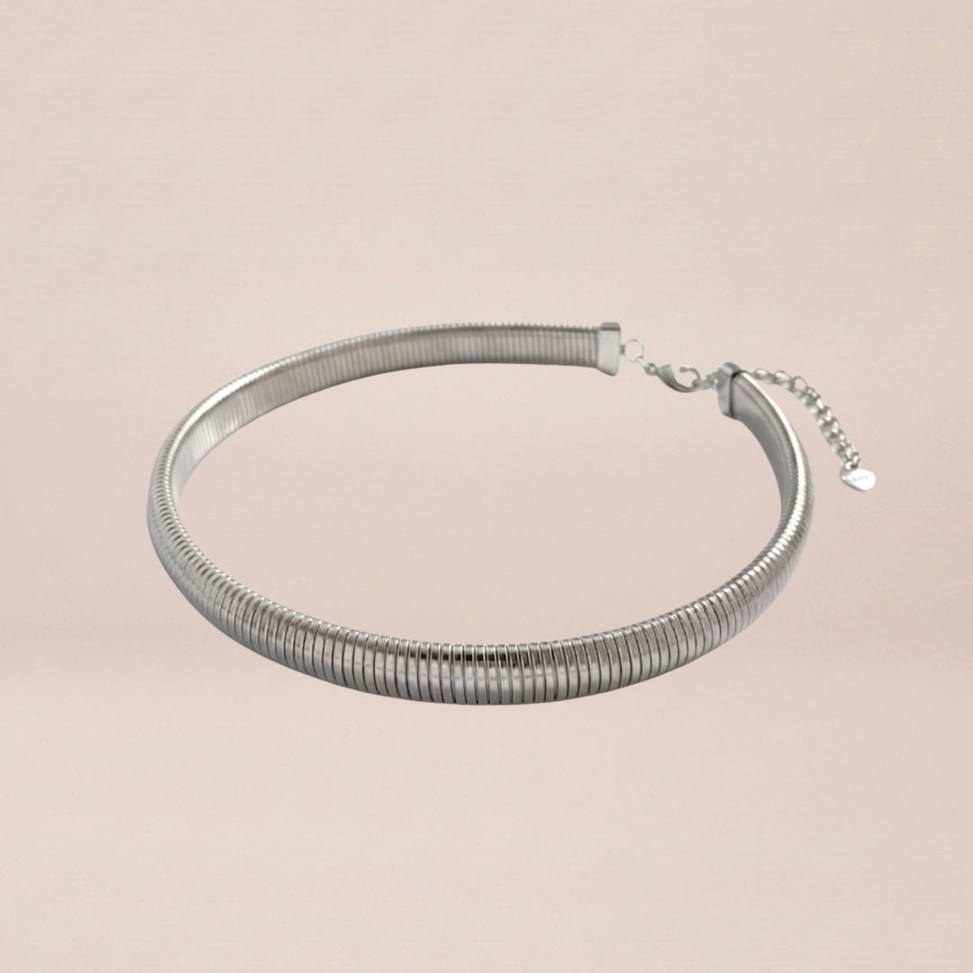 Silver Serpentine Collar Necklace