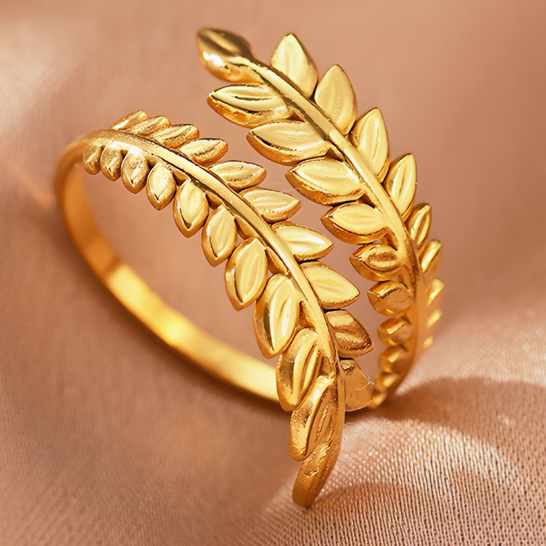 The Laurel Ring